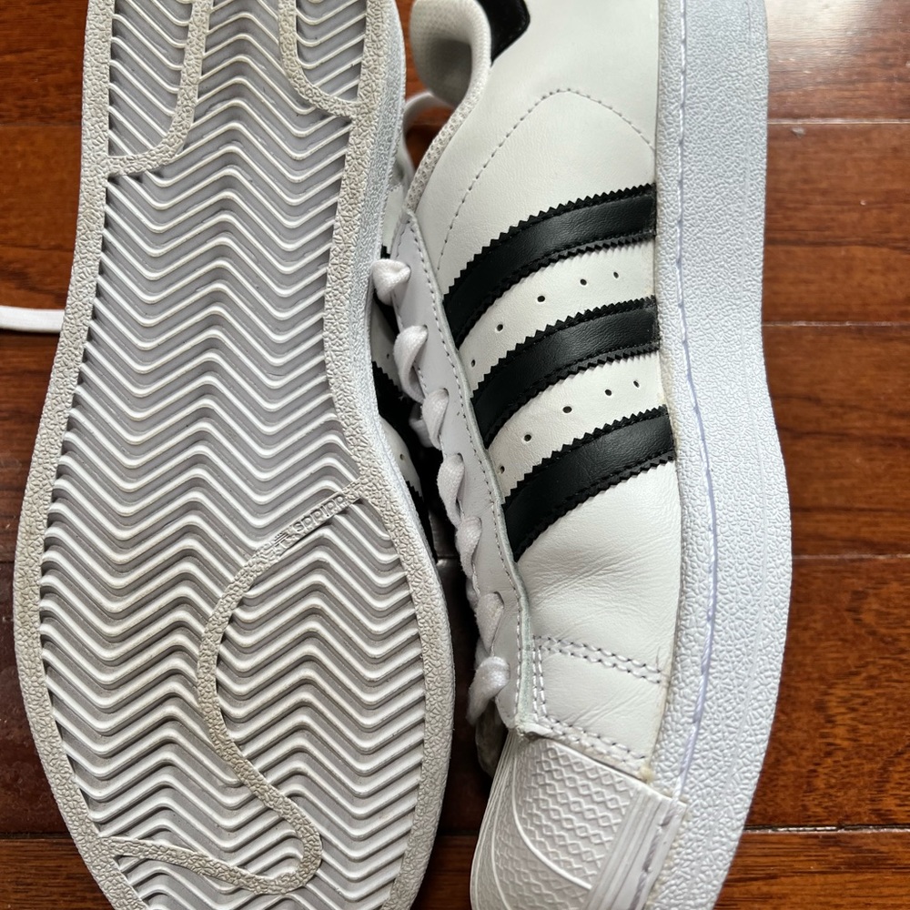Adidas Superstar
